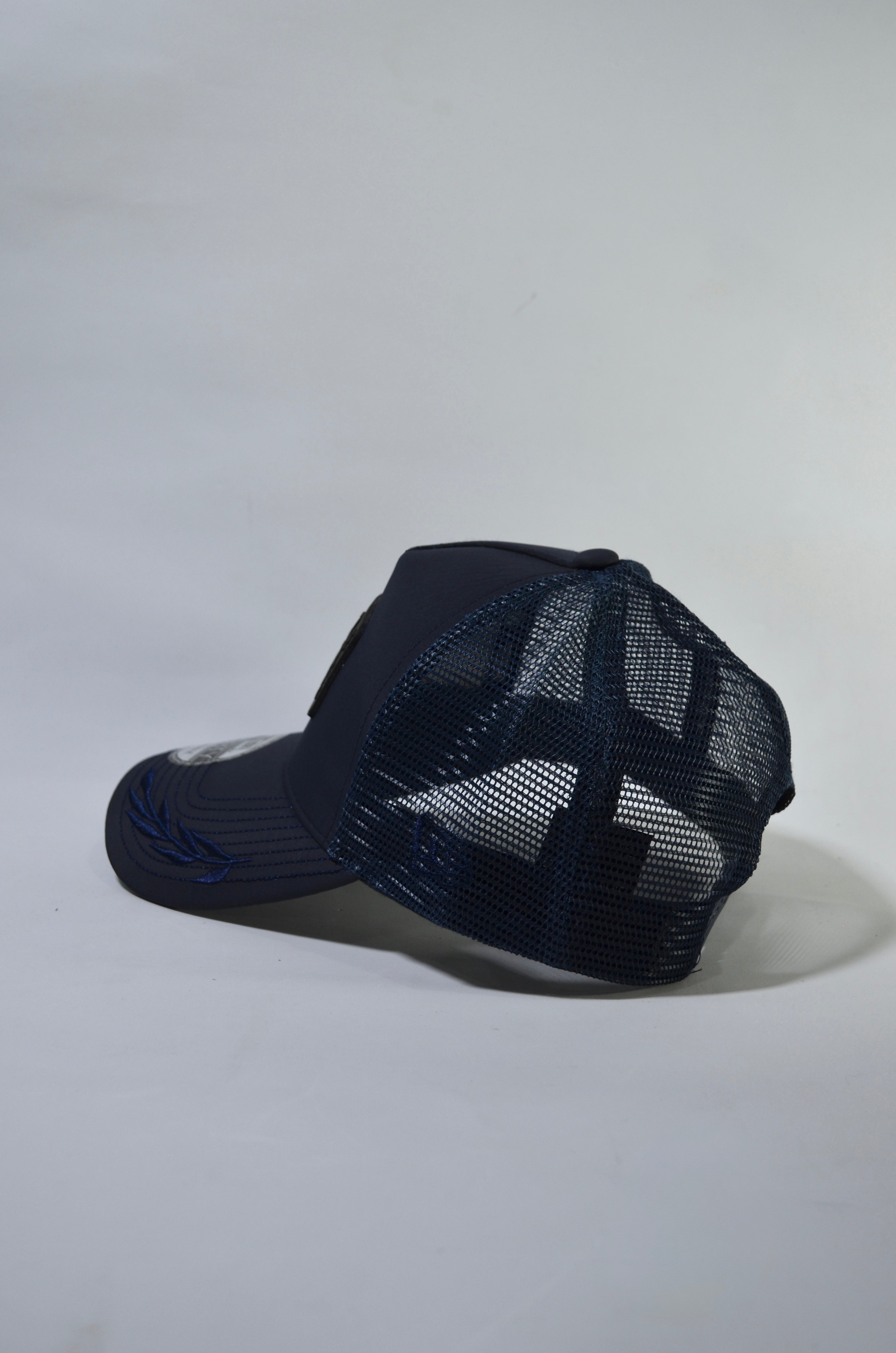 Gorra RedBull Azul Marino de Malla