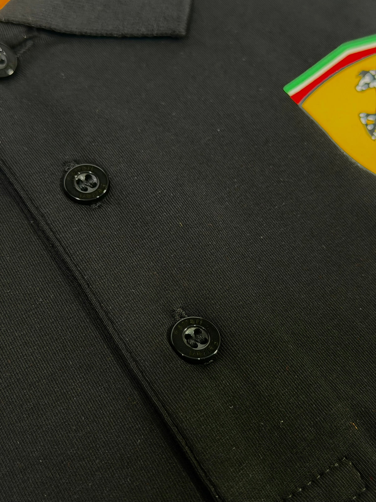 Jersey Ferrari Negra