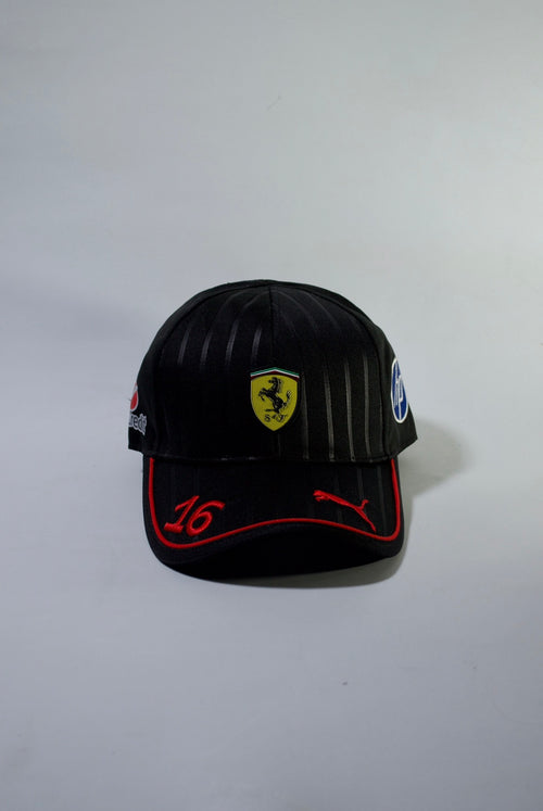Gorra Ferrari Negra